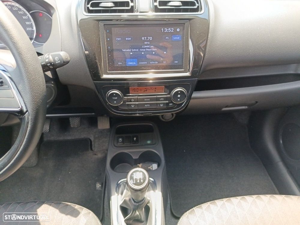 Mitsubishi Space Star 1.2 Intense Connect Edition - 11