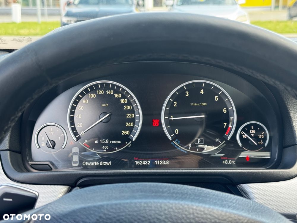 BMW Seria 5 535i xDrive Sport-Aut Modern Line - 15