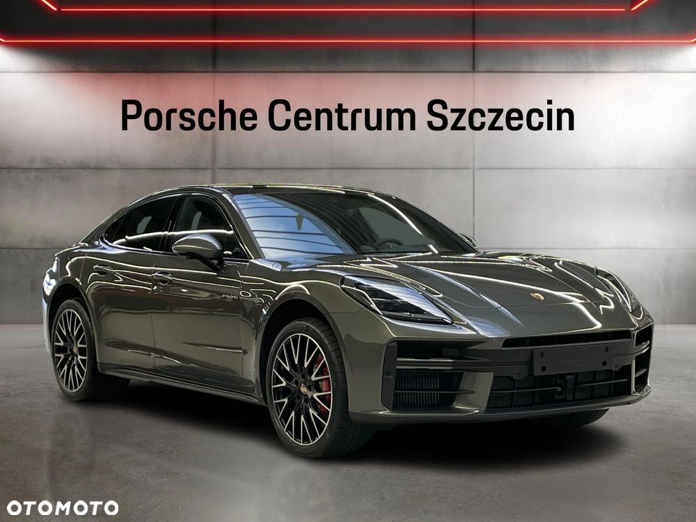 Porsche Panamera 4S E-Hybrid PHEV - 8