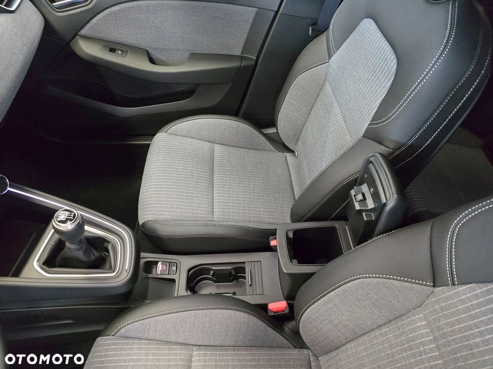 Renault Clio - 13
