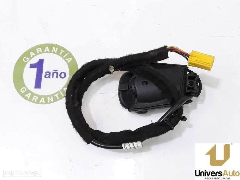 COMANDO VOLANTE DACIA LOGAN MCV 2010 -8200969681 - 2