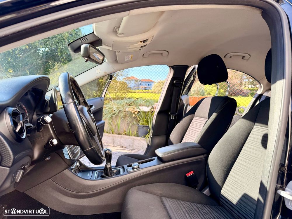 Mercedes-Benz A 180 - 19