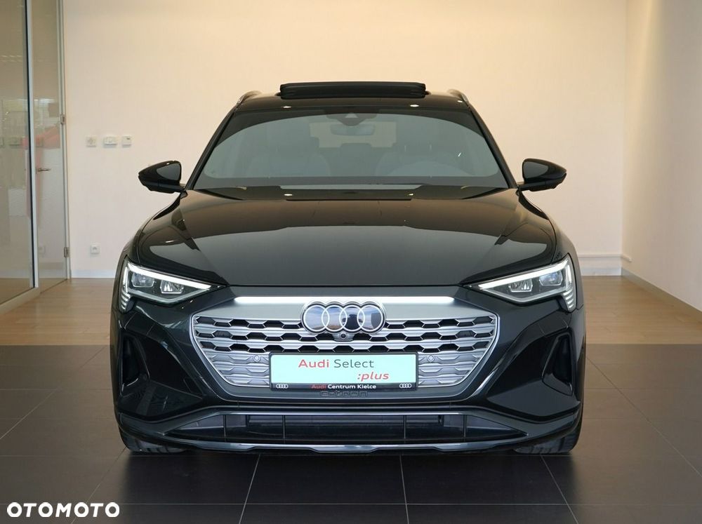 Audi Q8 Sportback e-tron - 7