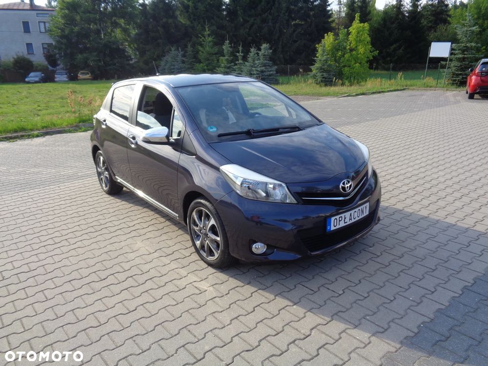 Toyota Yaris 1.0 Premium - 26