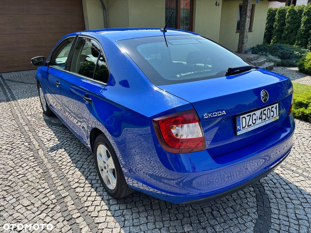 Skoda RAPID - 7