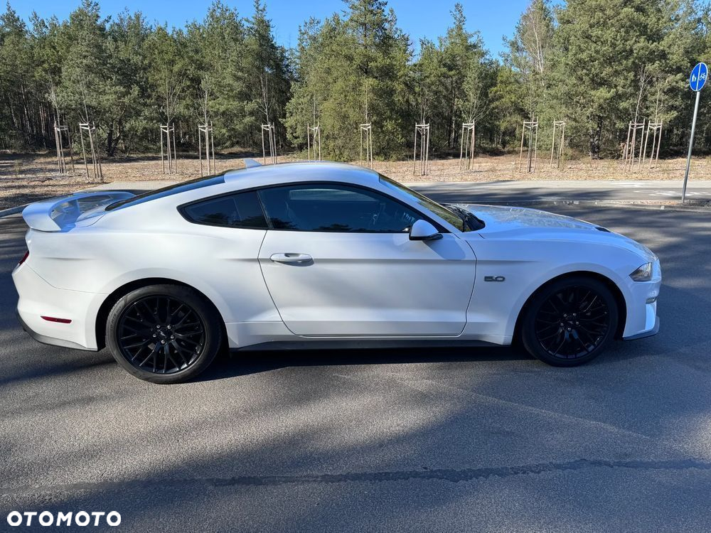 Ford Mustang - 13