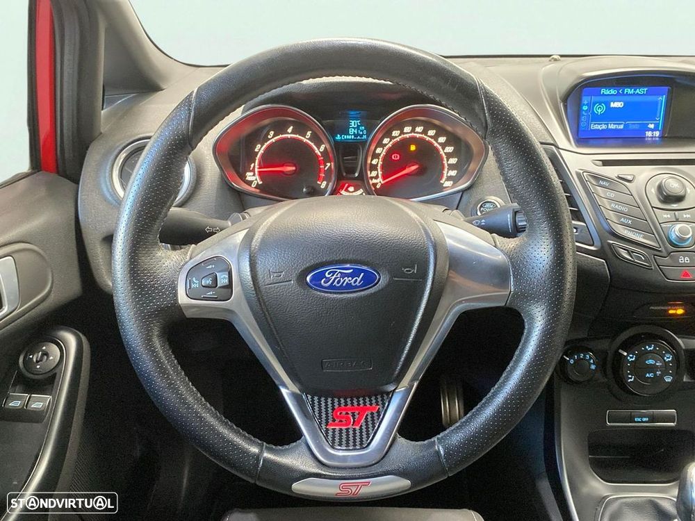 Ford Fiesta - 11