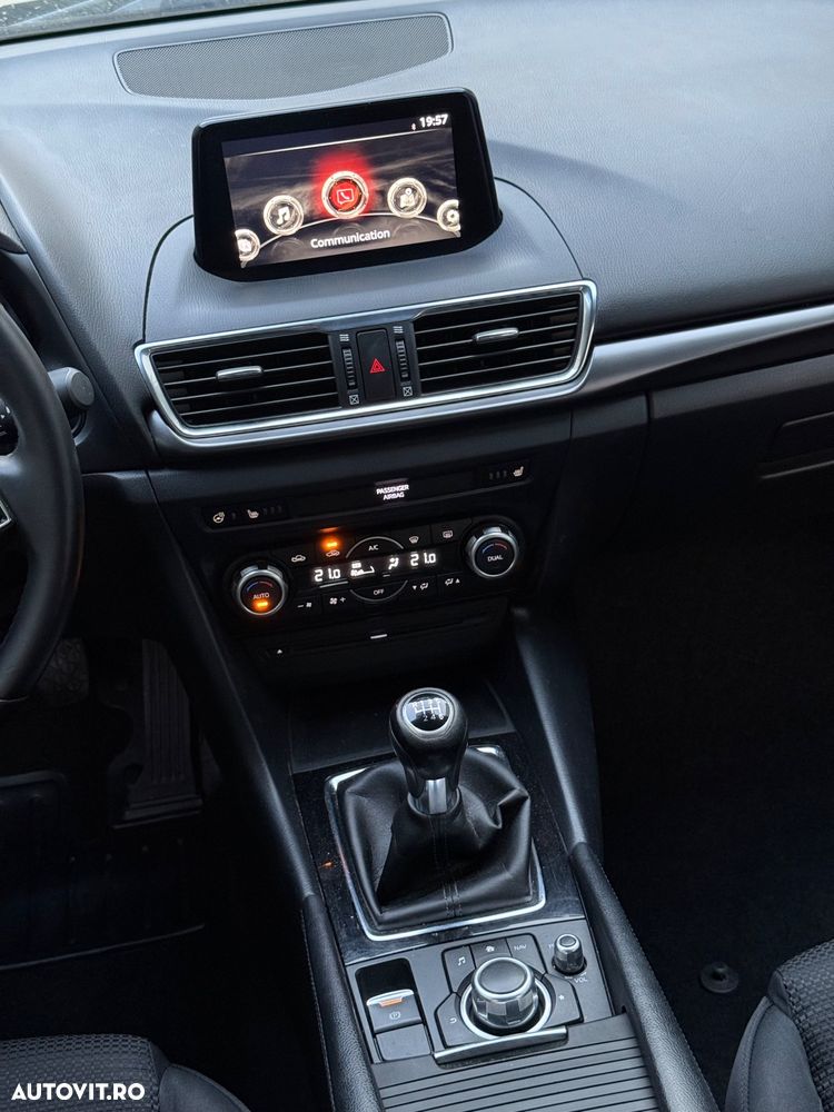 Mazda 3 G120 Revolution - 22