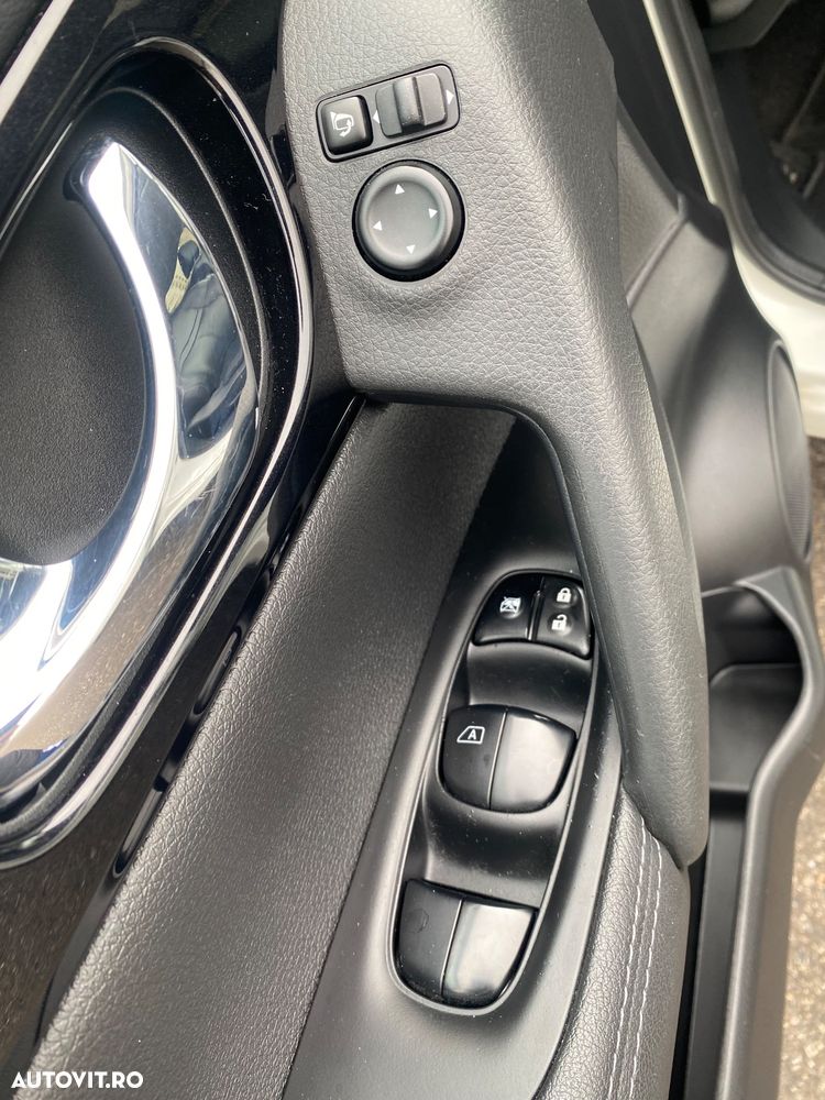 Nissan Qashqai - 18