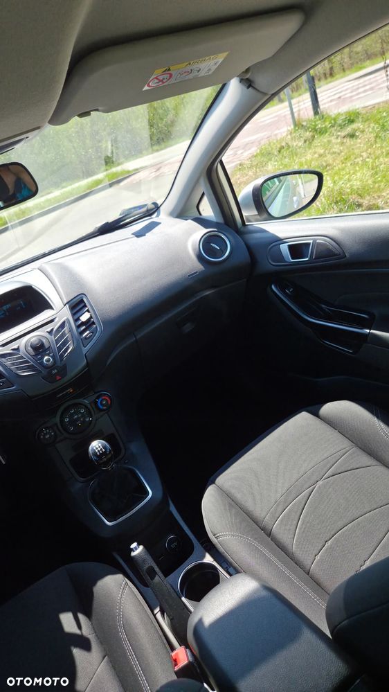 Ford Fiesta 1.4 Trend EU5 - 24