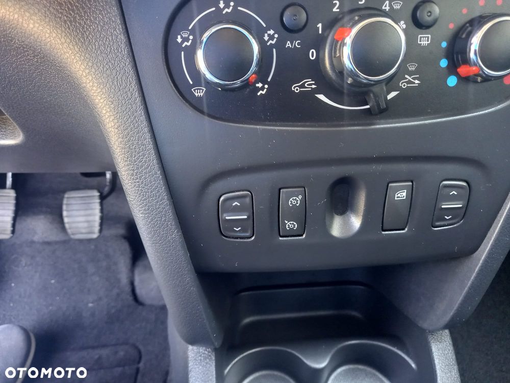 Dacia Sandero Stepway TCe 90 (S&S) Celebration - 15