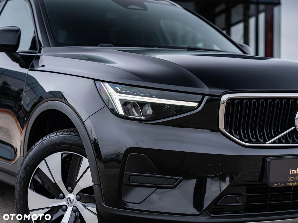 Volvo XC 40 B3 B DKG Plus Bright - 17