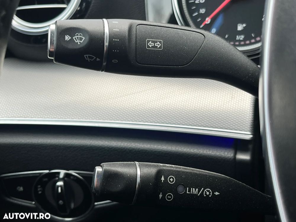 Mercedes-Benz E 200 4MATIC Aut. - 18