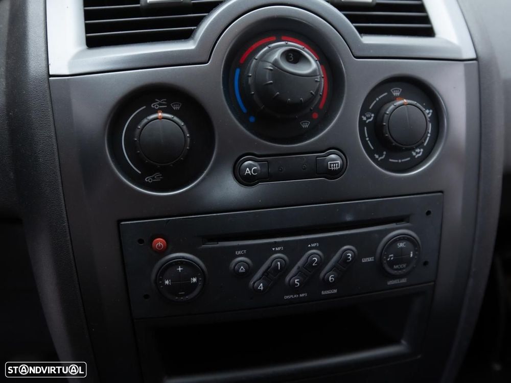 Renault Mégane - 15