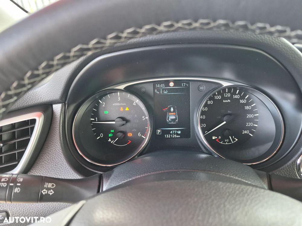 Nissan X-Trail 2.0D XTRONIC Start/Stop 4x4-i Tekna - 9