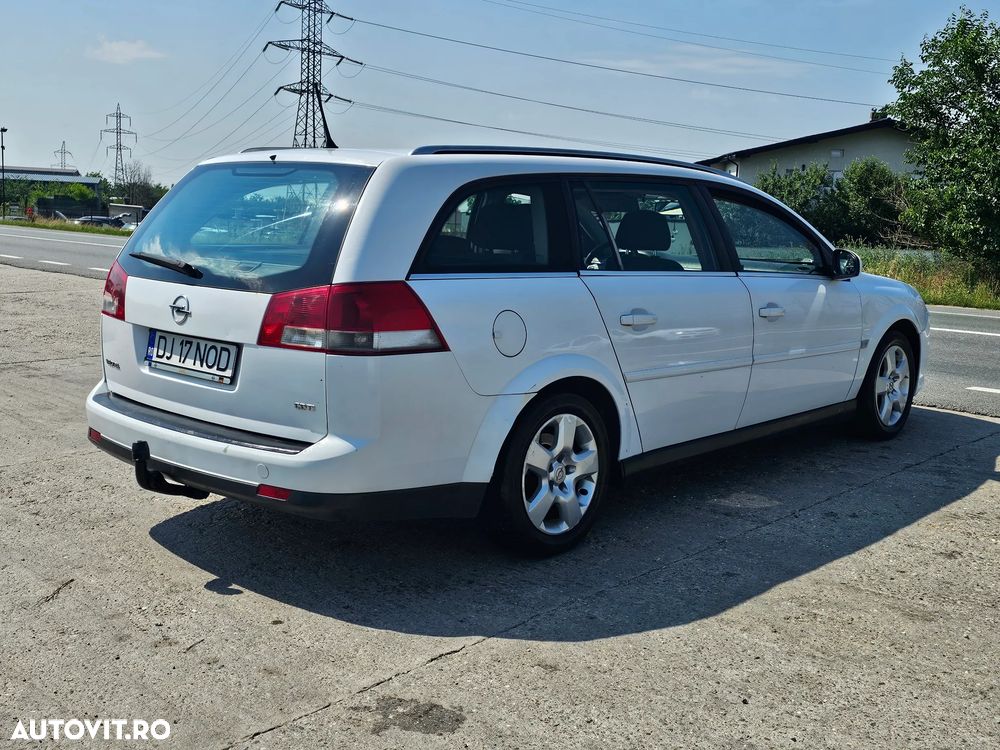 Opel Vectra 1.9 CDTI Essentia - 20