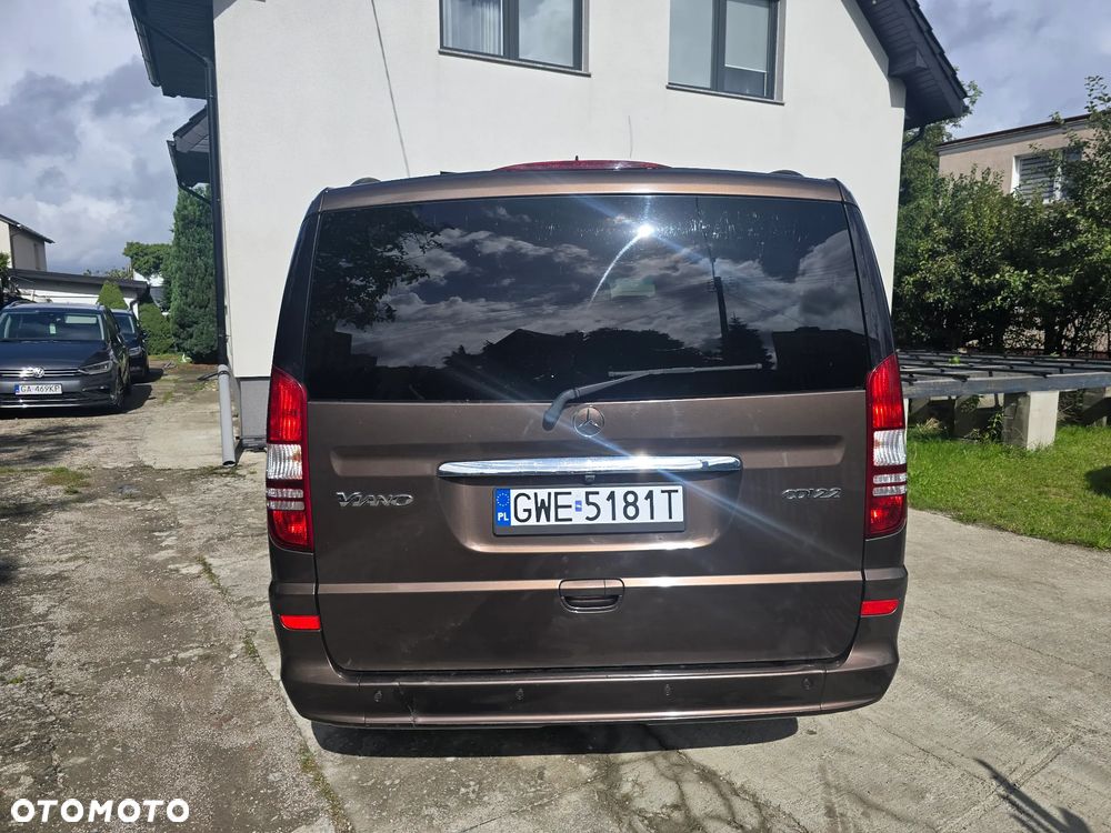Mercedes-Benz Viano - 6