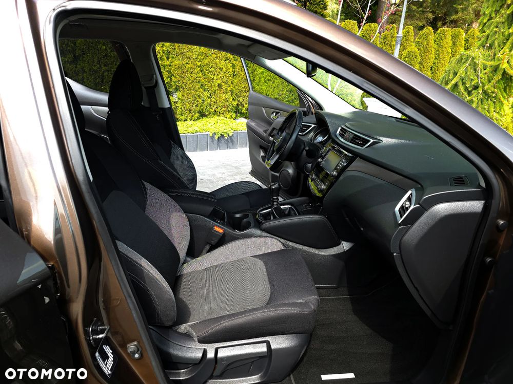 Nissan Qashqai 1.6 DIG-T Tekna+ - 18