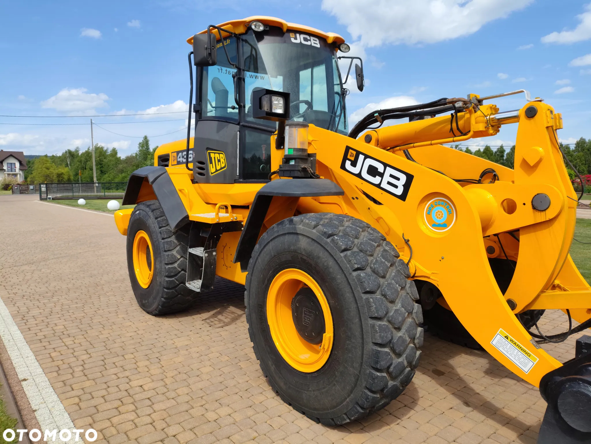 JCB 436Z/ ŁADOWARKA KOŁOWA / BEZ VAT /NOWE OPONY / WYSOKI WYSYP / SPROWADZONA  / - 9
