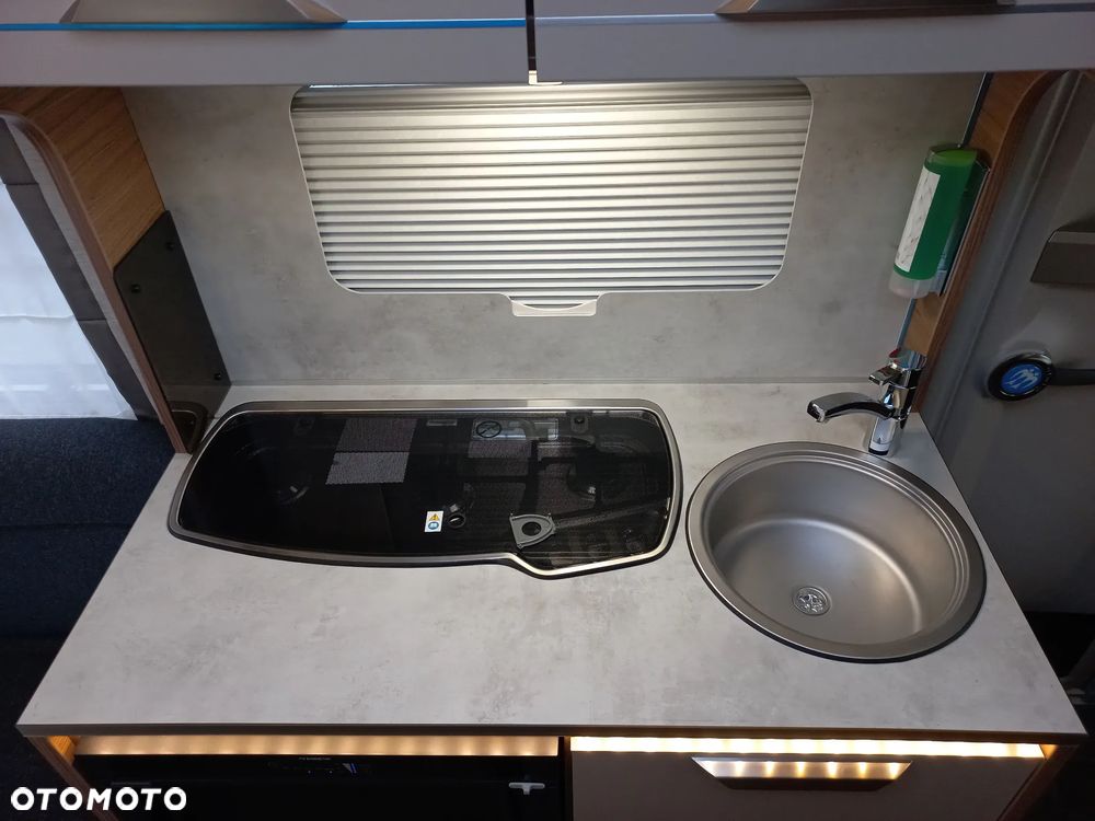 KNAUS Sport 400 LK, Piętrowe łóżko - 25