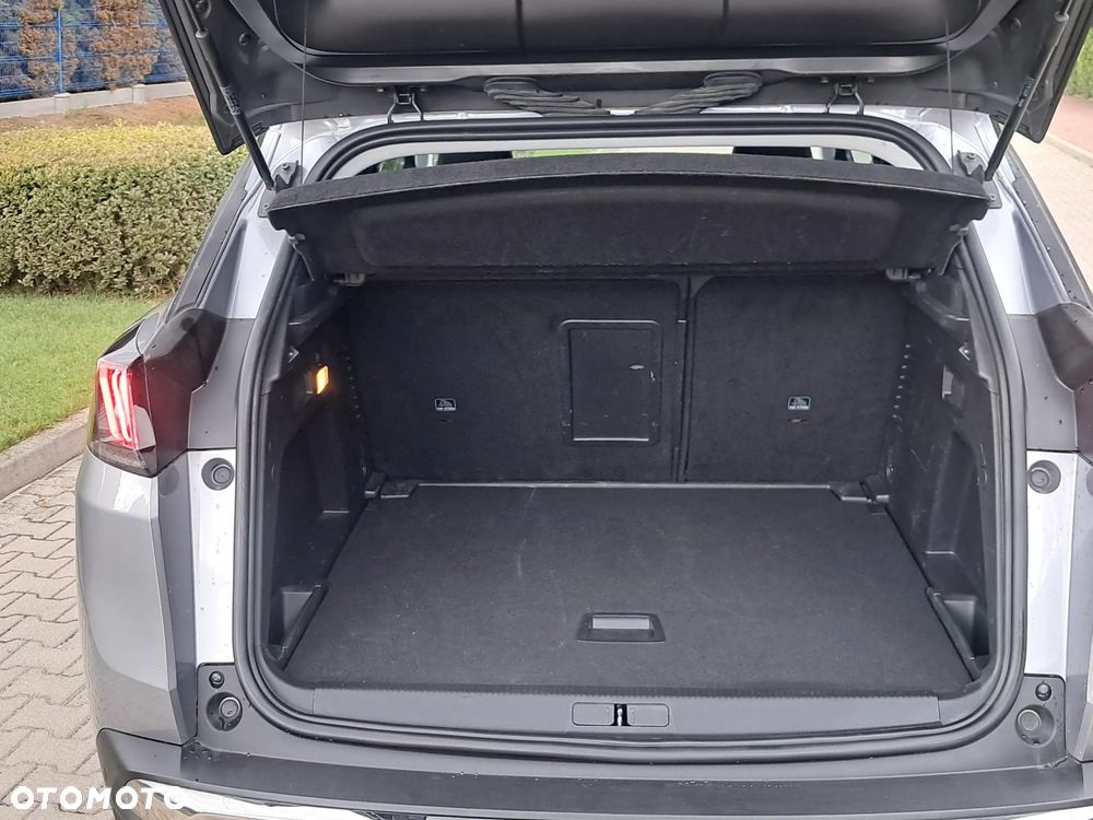 Peugeot 3008 BlueHDi 130 Stop & Start EAT8 Allure - 29