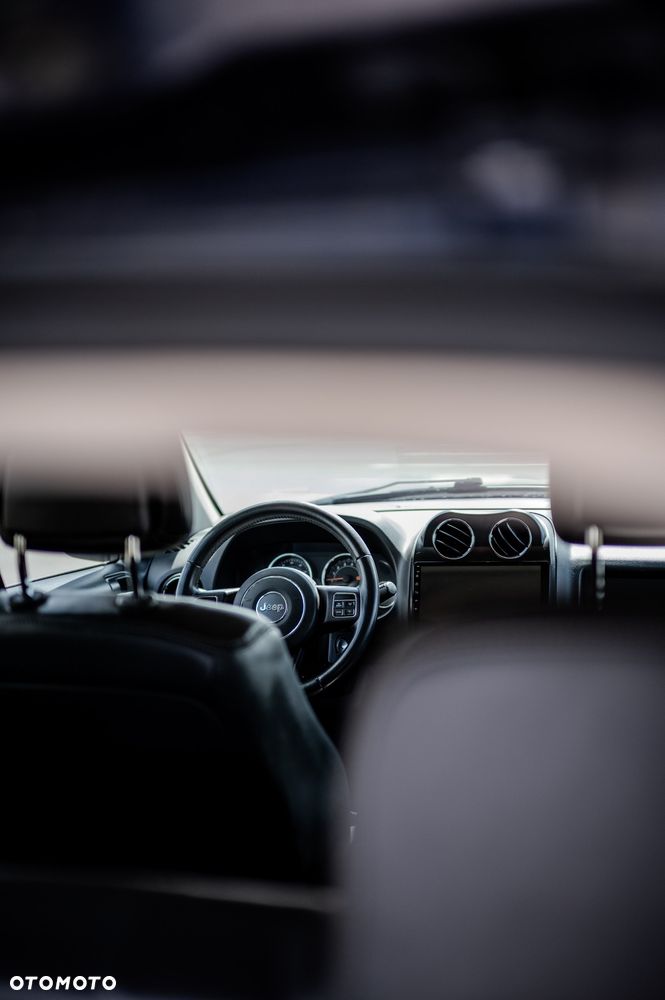 Jeep Compass - 8