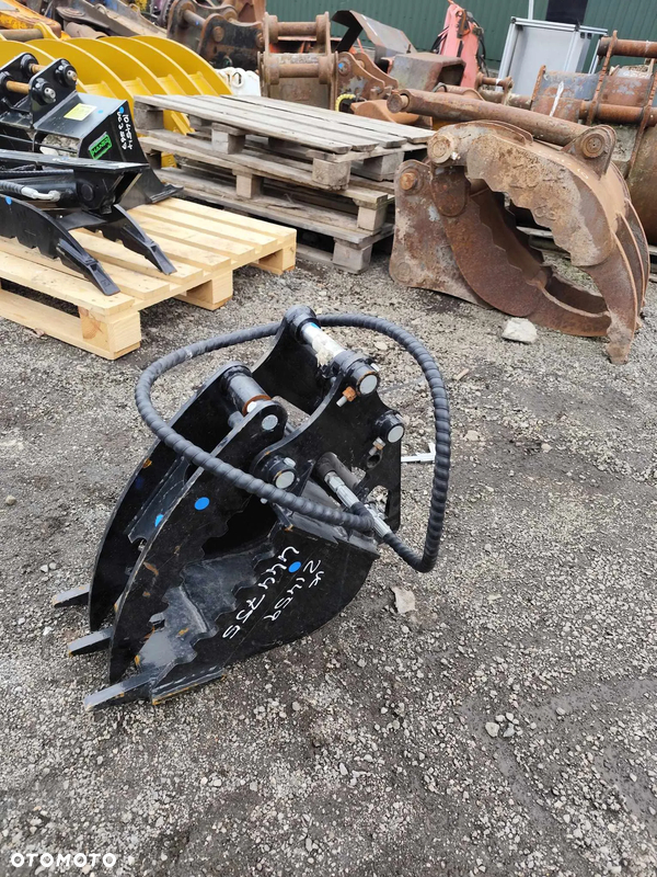 Łyżka z kciukiem dociskowym hydrauliczna łyżka kciukowa 25cm fi25