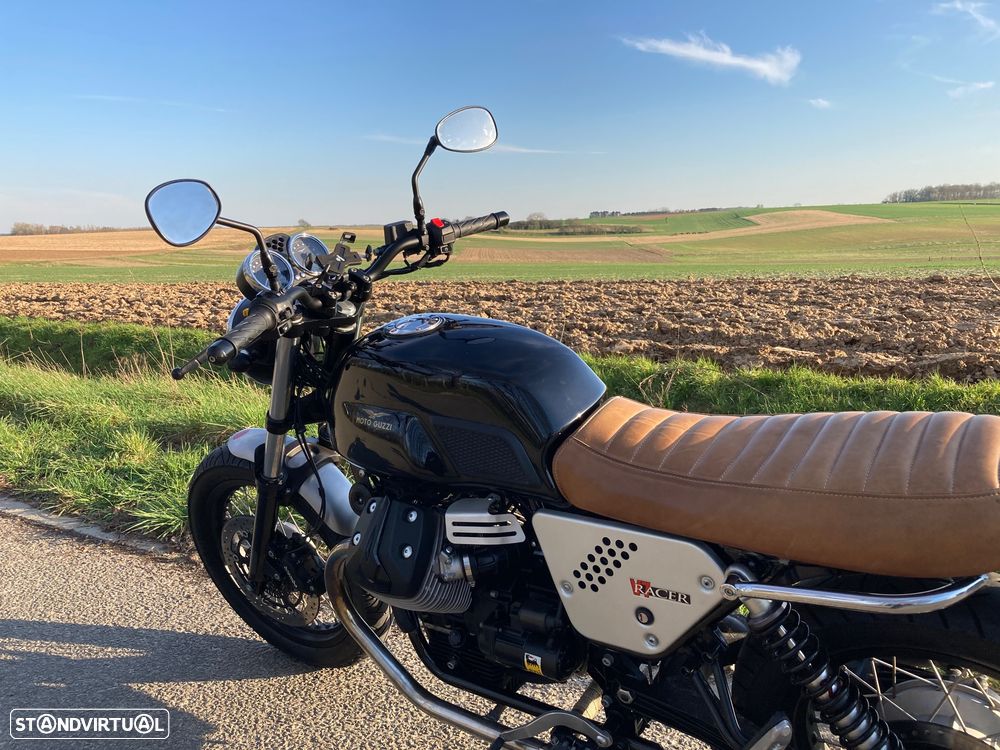 Moto Guzzi V7 Special II - 4