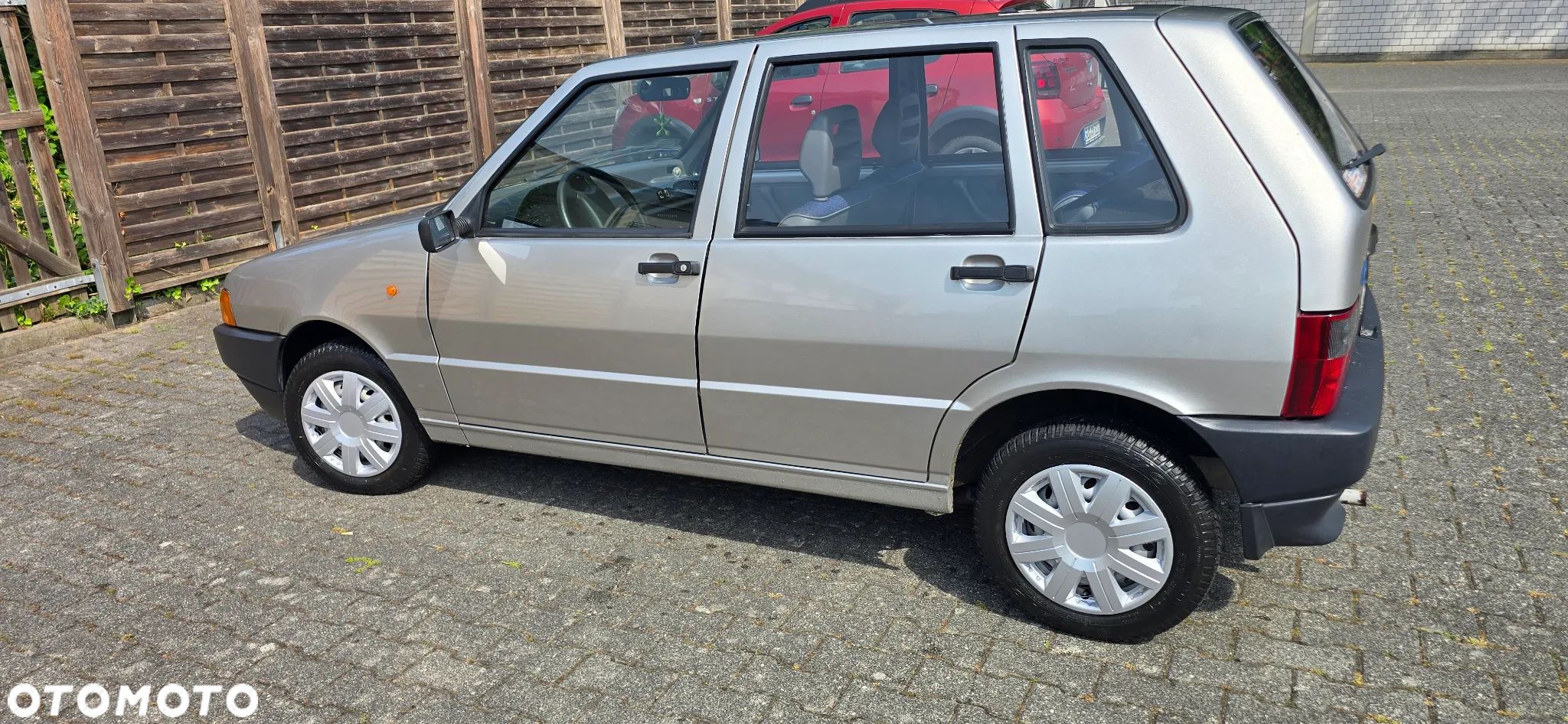 Fiat Uno 899 - 1