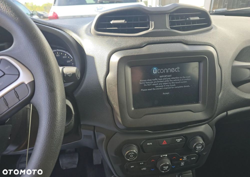 Jeep Renegade 1.3 GSE T4 Turbo Limited 4x4 S&S - 10