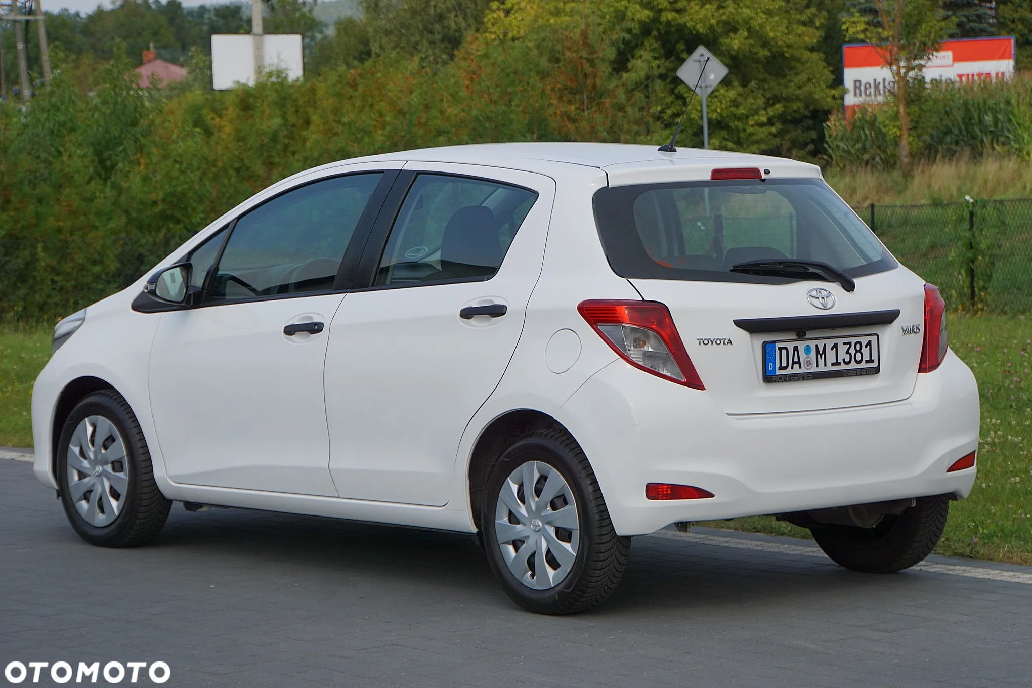 Toyota Yaris 1.0 VVT-i Cool - 13