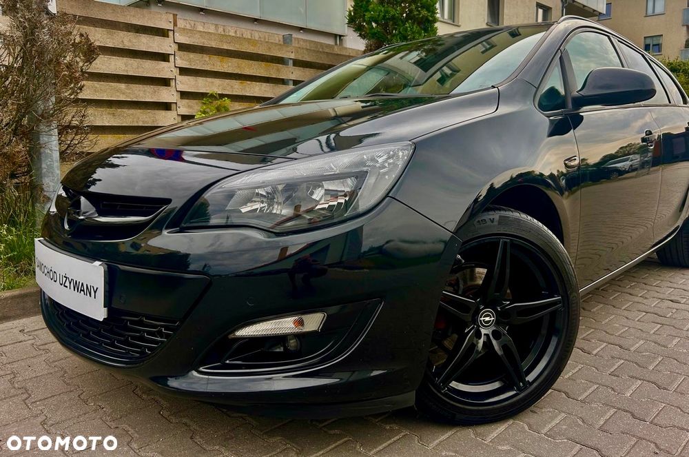 Opel Astra 1.4 Turbo Cosmo - 1