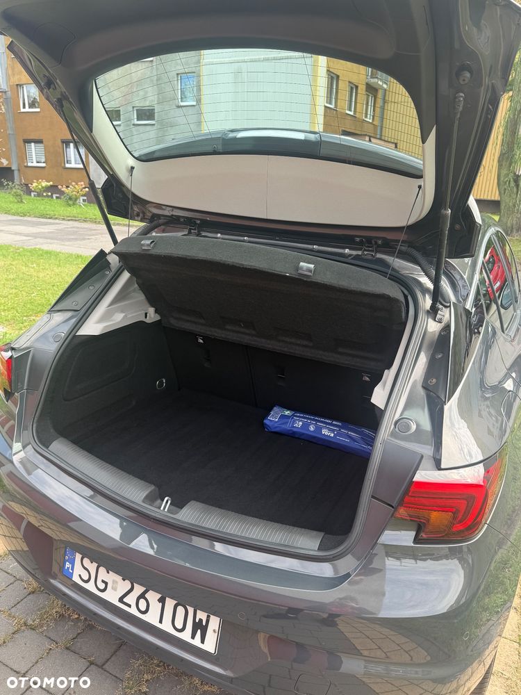 Opel Astra 1.4 T Dynamic S&S - 14