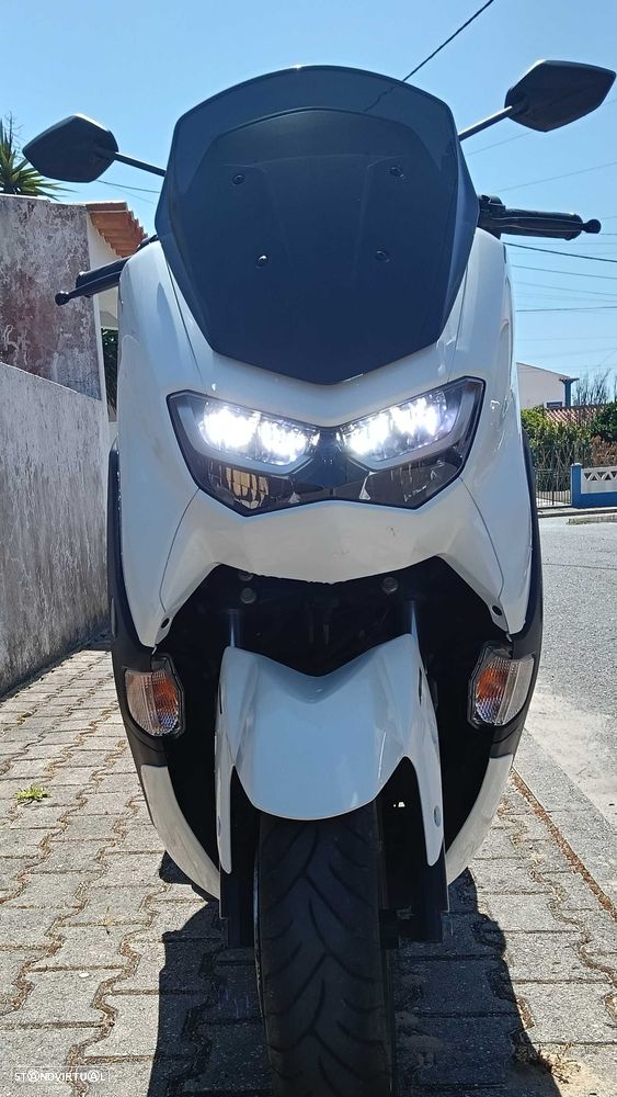 Yamaha NMAX - 4