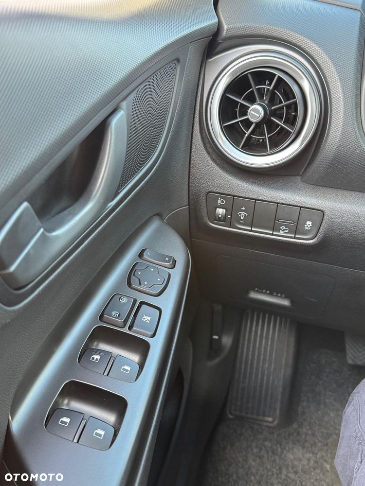 Hyundai Kona 1.0 T-GDI Style - 8
