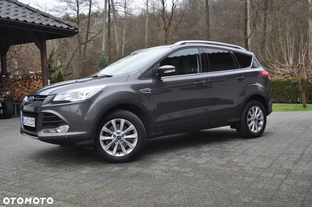 Ford Kuga 2.0 TDCi 2x4 Titanium - 9