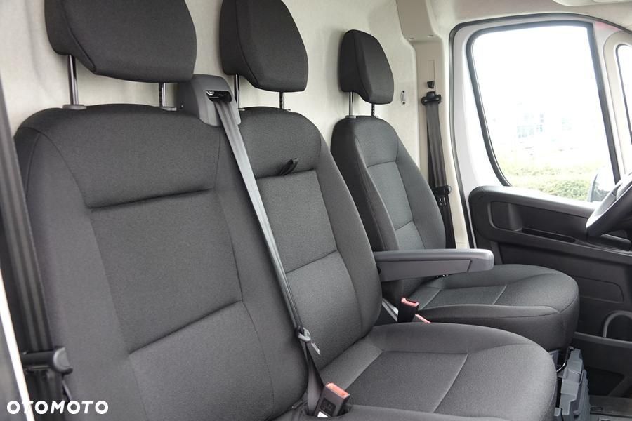 Opel Movano L4H3 140KM - 22