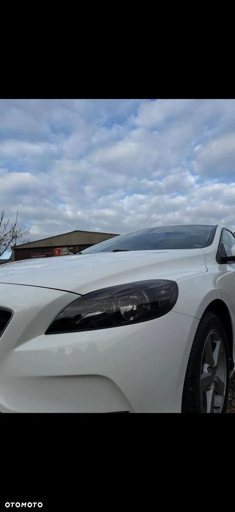 Volvo V40 D3 Momentum - 3