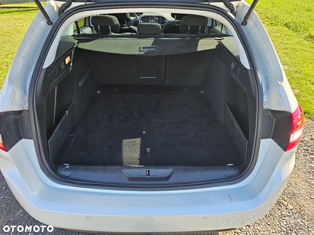 Peugeot 308 - 13