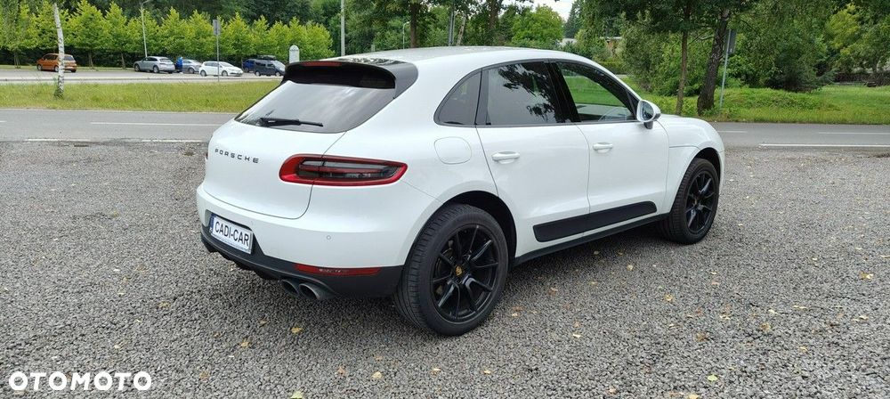 Porsche Macan - 4