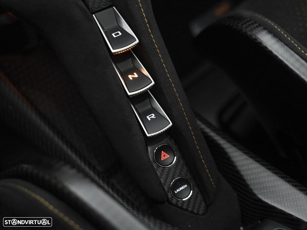 McLaren 765LT - 25
