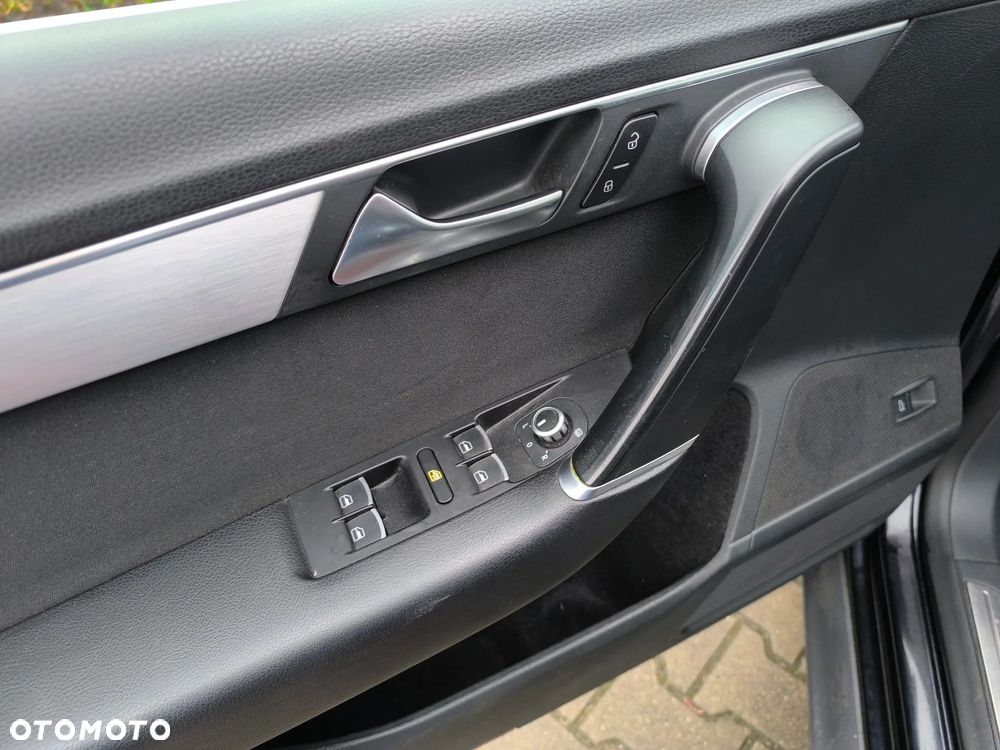 Volkswagen Passat Alltrack 2.0 TDI BlueMotion Technology - 13
