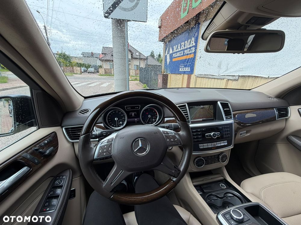 Mercedes-Benz ML 350 BlueTEC 4-Matic - 21