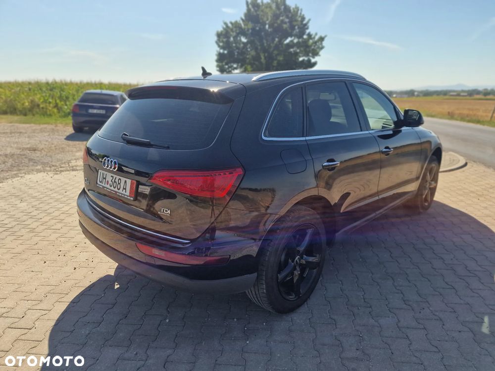 Audi Q5 2.0 TDI Quattro S tronic design - 11