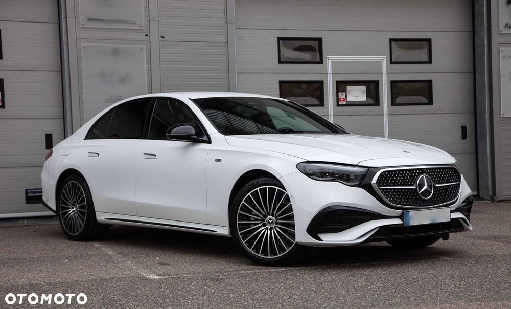 Mercedes-Benz Klasa E 300 de 4-Matic AMG
