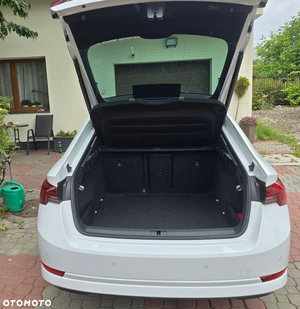 Skoda Octavia 2.0 TDI Style DSG - 10