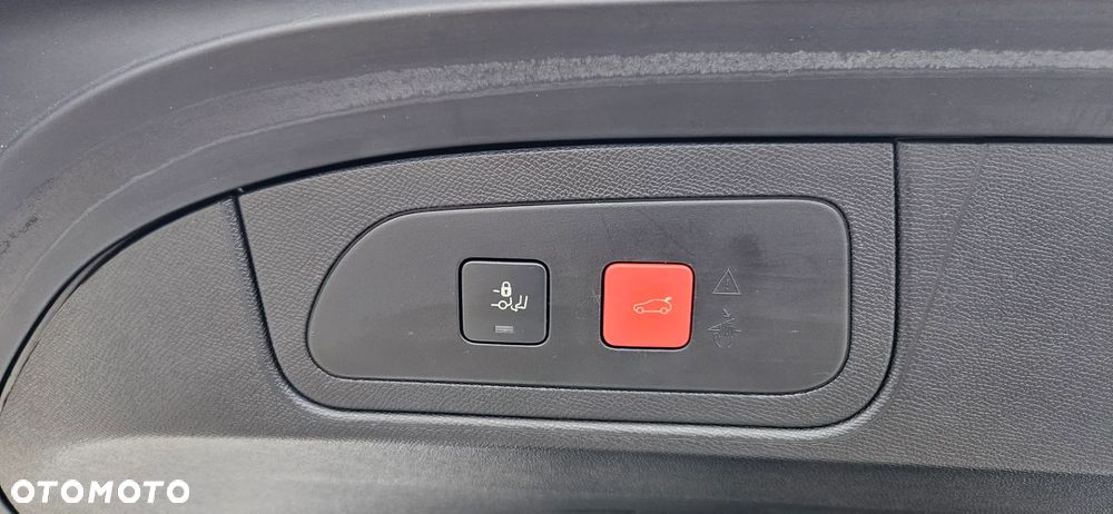 DS Automobiles DS 7 Crossback ver-1-5-bluehdi-performance-line - 19