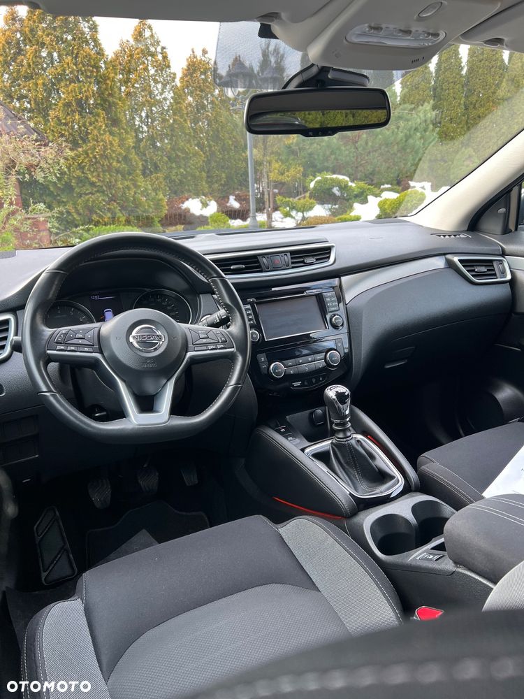 Nissan Qashqai 1.6 DIG-T TEKNA+ - 6