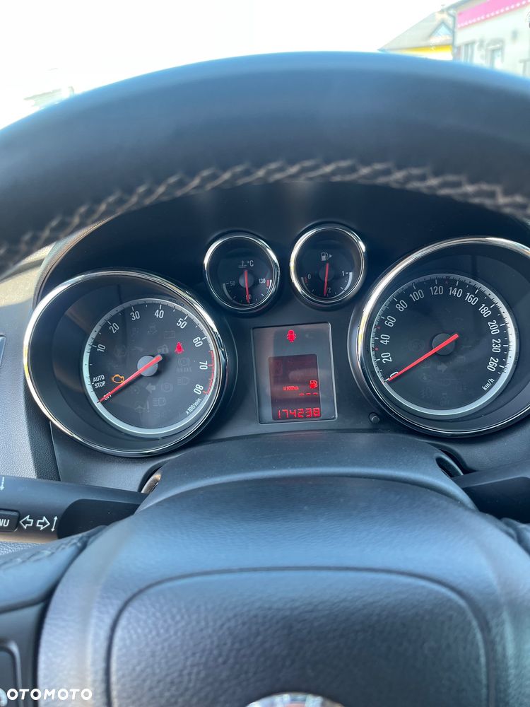 Opel Astra - 25