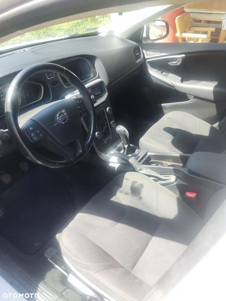 Volvo V40 D2 Base - 2